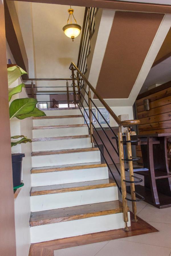 The Half House By Elmar Cabin Baguio City Exterior foto